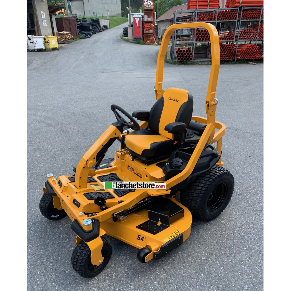 Tracteur a gazon Cub Cadet XZ8 S137i rayon zero Coup 122cm 13.8K