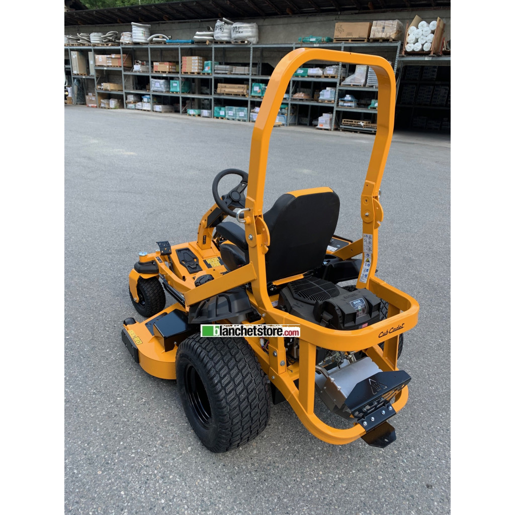 Tracteur a gazon Cub Cadet XZ8 S137i rayon zero Coup 122cm 13.8K